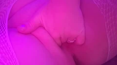 Snapshot of fuckmeharderdaddy371558 chatting on 09/29/25, 05:56 fuckmeharderdaddy371558 online show from 09/29/25, 05:56