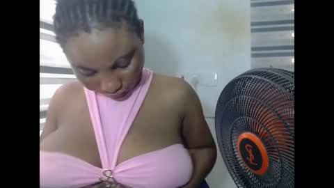 Snapshot of fuckxmypussy chatting on 04/15/26, 12:01 fuckxmypussy online show from 04/15/26, 12:01