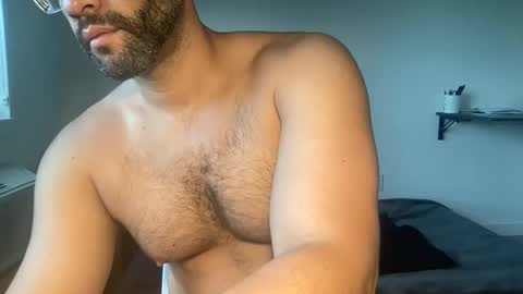 Muscle Bear Jock in Training online show from 05/14/26, 08:26