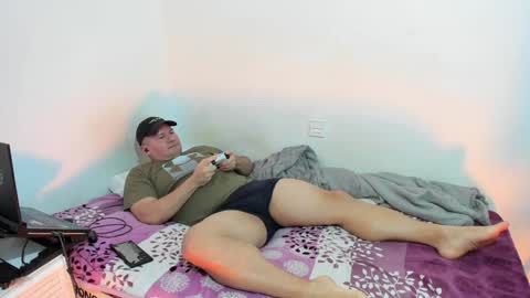 Snapshot of fuckynations chatting on 12/15/24, 11:31 Fuckdirtymen online show from 12/15/24, 11:31