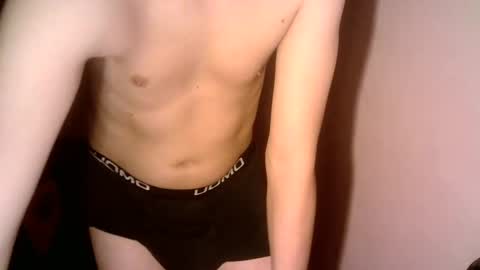 Snapshot of fucofplz chatting on 12/29/24, 07:22 fucofplz online show from 12/29/24, 07:22