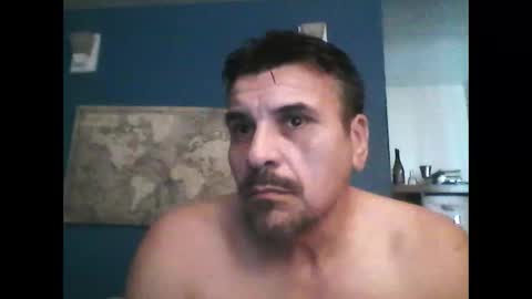 Snapshot of fuegolento22 chatting on 11/17/25, 11:10 fuego1ento22 online show from 11/17/25, 11:10