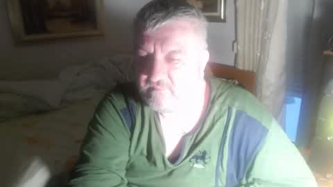 Snapshot of fukingcrazy chatting on 02/23/26, 04:15 fukingcrazy online show from 02/23/26, 04:15