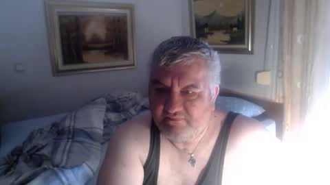 Snapshot of fukingcrazy chatting on 04/23/26, 12:51 fukingcrazy online show from 04/23/26, 12:51