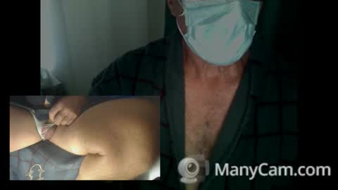 Snapshot of fullballbag chatting on 10/20/25, 11:27 fullballbag online show from 10/20/25, 11:27