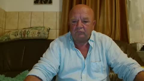 Snapshot of fullballs6 chatting on 09/18/25, 01:51 fullballs6 online show from 09/18/25, 01:51