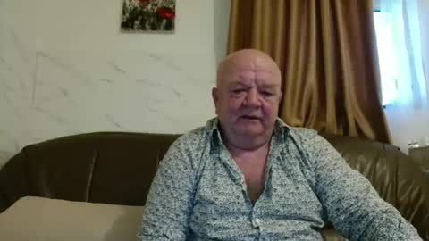 Snapshot of fullballs6 chatting on 03/11/26, 03:56 fullballs6 online show from 03/11/26, 03:56