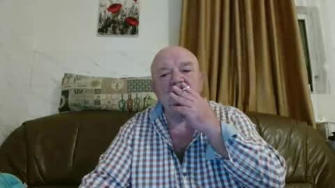 Snapshot of fullballs6 chatting on 03/23/26, 02:48 fullballs6 online show from 03/23/26, 02:48