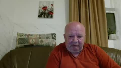 Snapshot of fullballs6 chatting on 04/16/26, 02:12 fullballs6 online show from 04/16/26, 02:12