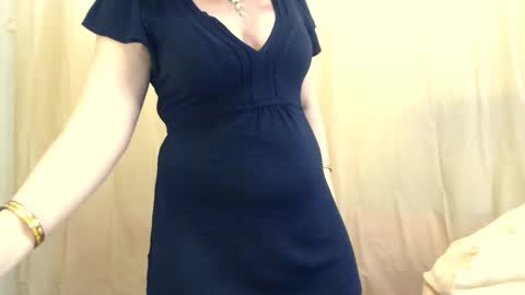 Snapshot of fun4tips chatting on 02/11/25, 07:27 Fun4Tips online show from 02/11/25, 07:27