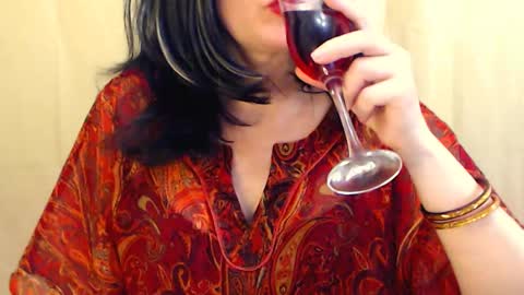 Snapshot of fun4tips chatting on 02/28/25, 06:31 Fun4Tips online show from 02/28/25, 06:31