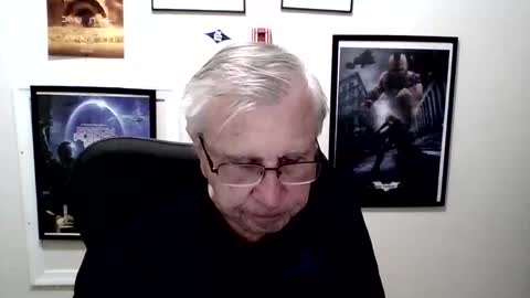 Snapshot of funclemike chatting on 04/15/26, 07:21 funclemike online show from 04/15/26, 07:21
