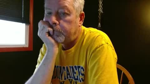 Snapshot of fundaddy_71 chatting on 03/03/25, 12:48 fundaddy_71 online show from 03/03/25, 12:48