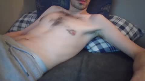 fundude1993 online show from 12/26/24, 05:40