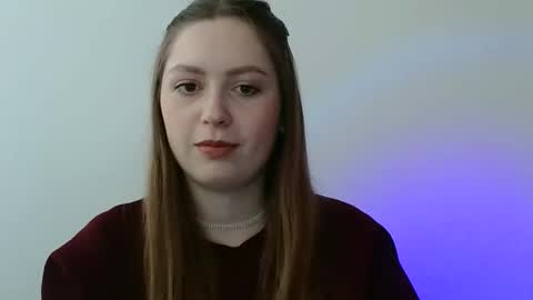 Emma online show from 12/04/25, 12:14