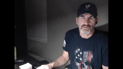 Snapshot of funfitmalelv2 chatting on 01/08/25, 12:37 funfitmalelv2 online show from 01/08/25, 12:37