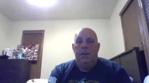 Snapshot of funguywi45 chatting on 09/24/25, 02:04 funguywi45 online show from 09/24/25, 02:04