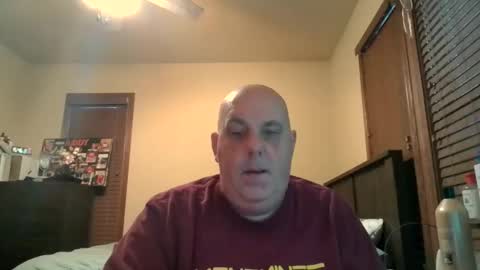 Snapshot of funguywi45 chatting on 12/13/25, 09:42 funguywi45 online show from 12/13/25, 09:42