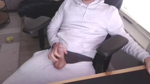 Snapshot of funkybits chatting on 03/10/25, 12:59 funkybits online show from 03/10/25, 12:59