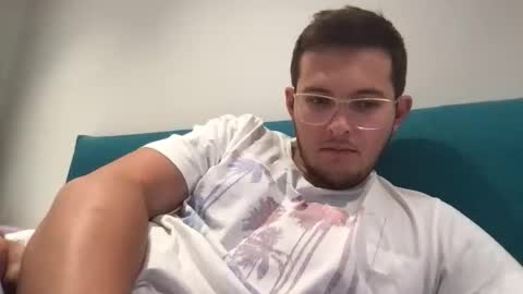 Snapshot of funnnn6960xx chatting on 11/09/25, 01:42 funnnn6960xx online show from 11/09/25, 01:42