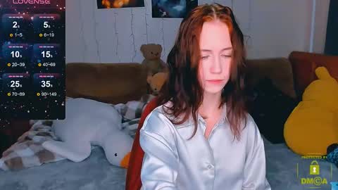 Snapshot of funny_bunny23 chatting on 09/14/25, 05:56 Eva online show from 09/14/25, 05:56