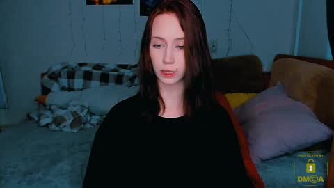 Snapshot of funny_bunny23 chatting on 10/05/25, 03:54 Eva online show from 10/05/25, 03:54