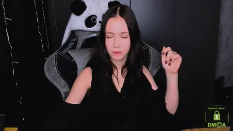 Snapshot of funny_bunny23 chatting on 12/02/25, 05:52 Eva online show from 12/02/25, 05:52