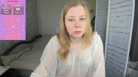 Snapshot of funny_bunny4 chatting on 04/04/26, 12:35 funny_bunny4 online show from 04/04/26, 12:35