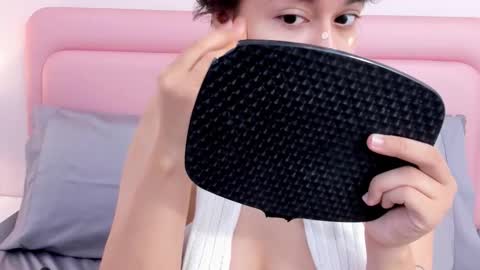 Samantha online show from 11/30/25, 12:20