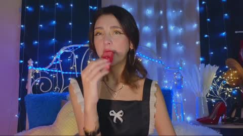 Snapshot of funny_whotsss chatting on 01/17/25, 01:15 Tiffany online show from 01/17/25, 01:15