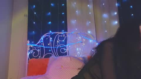 Snapshot of funny_whotsss chatting on 02/18/25, 10:03 Tiffany online show from 02/18/25, 10:03