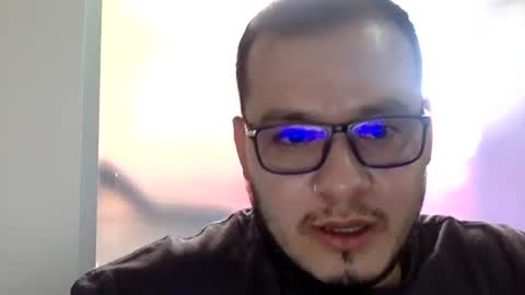 Snapshot of funnyboys18 chatting on 01/10/25, 06:49 Zanty online show from 01/10/25, 06:49