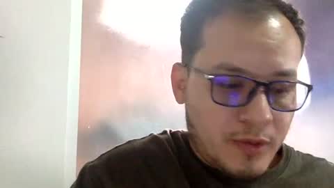 Snapshot of funnyboys18 chatting on 11/21/25, 07:01 Zanty online show from 11/21/25, 07:01