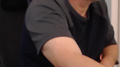 jerry online show from 09/26/25, 04:33