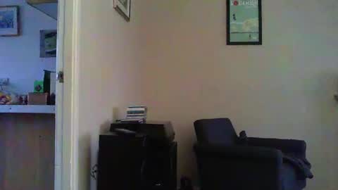 Snapshot of funslimguy chatting on 02/11/25, 04:13 Funslimguy online show from 02/11/25, 04:13