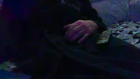 Snapshot of funslimguy chatting on 02/25/25, 11:22 Funslimguy online show from 02/25/25, 11:22