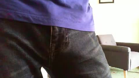 Snapshot of funslimguy chatting on 11/01/25, 11:34 Funslimguy online show from 11/01/25, 11:34