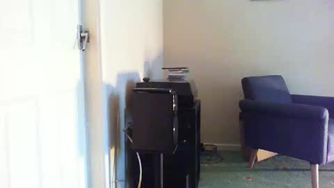 Snapshot of funslimguy chatting on 11/10/25, 03:22 Funslimguy online show from 11/10/25, 03:22