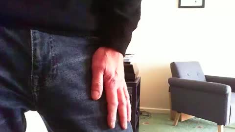 Snapshot of funslimguy chatting on 11/22/25, 12:26 Funslimguy online show from 11/22/25, 12:26