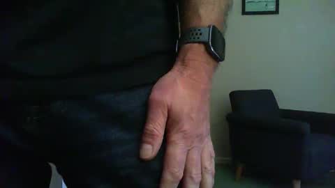 Snapshot of funslimguy chatting on 12/01/25, 03:17 Funslimguy online show from 12/01/25, 03:17