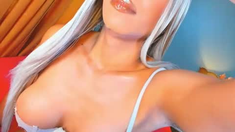 Snapshot of funtastic_harlow chatting on 06/24/26, 07:18 Maddonna online show from 06/24/26, 07:18