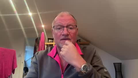 funtime88888 online show from 12/18/25, 02:56