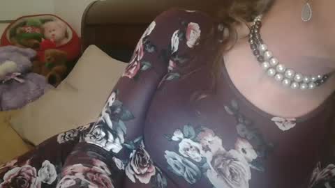 Jessie Love online show from 02/28/25, 10:30