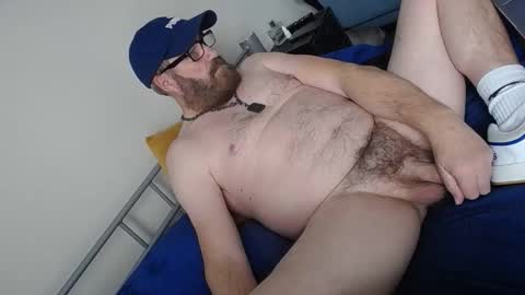 furbeef4lad80 online show from 12/15/25, 01:48