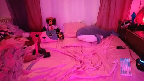 Valarie Iris Paige online show from 12/15/25, 02:16