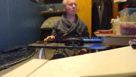 furosz online show from 01/26/25, 05:44