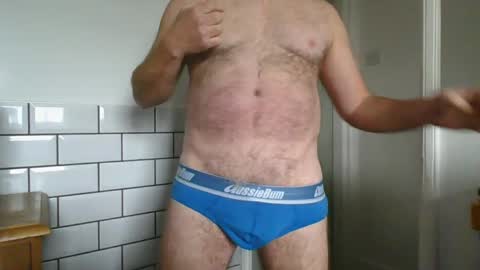 Snapshot of furr4u chatting on 01/29/25, 11:41 Rich online show from 01/29/25, 11:41