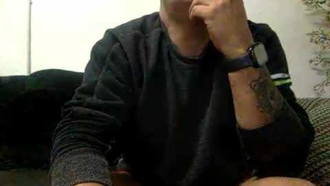 Snapshot of futbolin95 chatting on 03/31/26, 11:16 futbolin95 online show from 03/31/26, 11:16