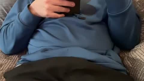 Futuro Marido online show from 02/06/25, 02:37