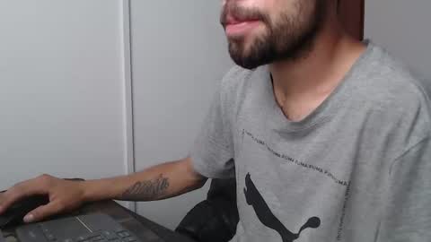 andrew online show from 02/11/25, 04:46